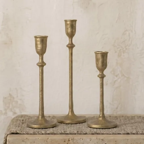 Miniatura 9 de BANOMII Juego de 3 candelabros antiguos, portavelas cónicos de hierro fundido para centro de mesa de comedor, decoración de mantel de chimenea, Negro