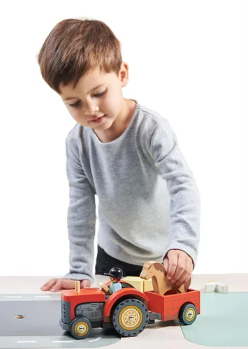 Miniatura 3 de Tender Leaf Toys - Tractor de corral - Juguete de tractor de madera con remolque extraíble, animales y accesorios - Juguete de juego abierto, juego
