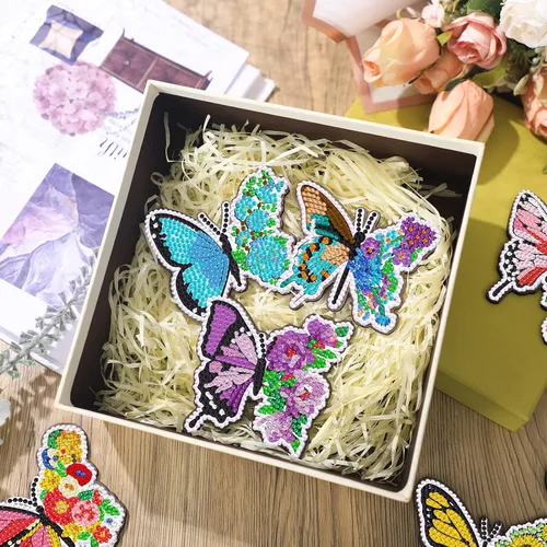 Miniatura 7 de Shellwei 8 posavasos de pintura de diamante de mariposa con soporte, kit de pintura de diamante de mariposa de primavera, posavasos coloridos
