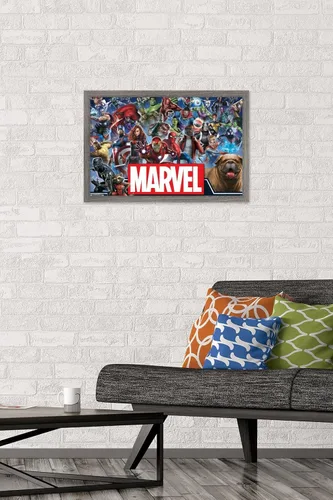 Miniatura 2 de Trends International Marvel Comics - Póster de pared de héroes del universo Marvel, 14.725 x 22.375 pulgadas, versión enmarcada de madera de granero