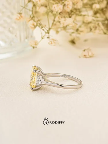 Miniatura 3 de 4.0CT Anillo de compromiso amarillo de corte radiante, rosa, transparente, anillo de compromiso S925 con piedras preciosas de color de 3 piedras