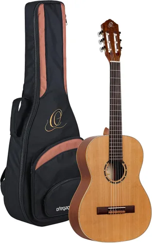 Miniatura 46 de Guitarra Clásica de Nylon Tamaño 3/4 de la Serie Family con Bolsa