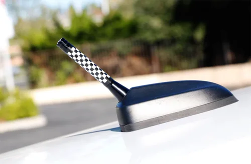 Miniatura 4 de iJDMTOY Antena corta a cuadros de 3 pulgadas con tema de tablero de ajedrez blanco/negro compatible con Mini Cooper (todos los modelos) y más otros