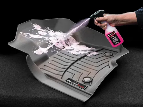 Miniatura 3 de WeatherTech Tech Care - Limpiador de revestimientos de suelo y tapetes