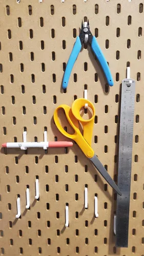 Miniatura 2 de Paquete de ganchos para tablero de clavijas 'Just Hanging', compatibles con tablero de clavijas IKEA SKADIS, gancho de exhibición SKADIS