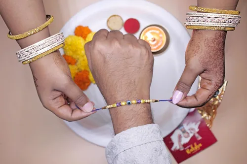 Miniatura 3 de Rakhi casero para hermano Bhaiya Raksha Bandhan Hilos sagrados con tarjeta de felicitación y bolsa de regalo El mal de ojo promueve la positividad