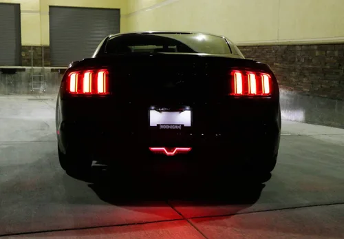 Miniatura 5 de iJDMTOY Foglamp LED trasera de lente ahumada compatible con Ford Mustang 2015-2017, montaje de luz trasera LED roja completa funciona como luz