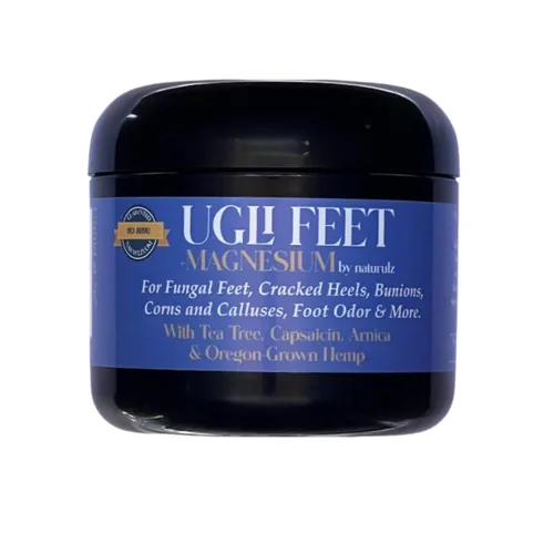 Ugli Pies + Magnesio de Naturulz con árbol de té, capsaicina y árnica. Exfoliante calmante de magnesio para pies Fórmula 'NO JUNK' rica en magnesio