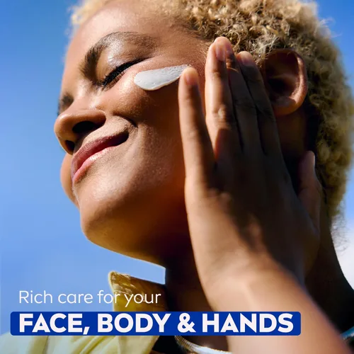 Miniatura 8 de NIVEA Crema hidratante para el cuerpo, la cara y las manos, fórmula alemana, rica crema hidratante corporal con provitamina B5, lata de 8.4 onzas