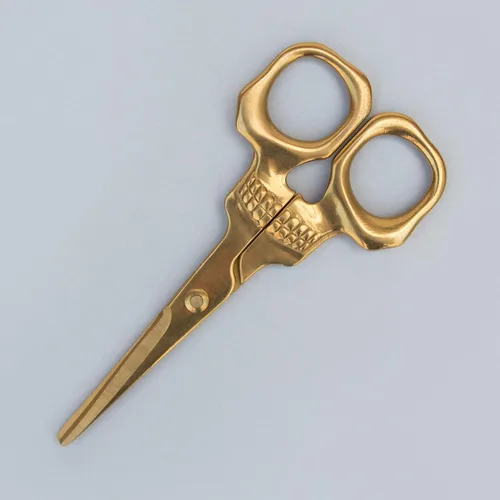 Miniatura 2 de Suck UK Tijeras de calavera – Suministros de oficina góticos – Accesorios de escritorio de Halloween – Tijeras doradas únicas – Decoración del hogar