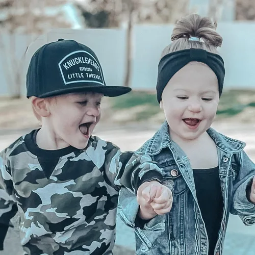 Miniatura 49 de Born to Love - Gorra de béisbol para niño y bebé con visera, en color blanco y azul