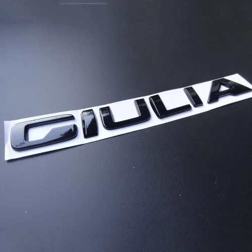 Miniatura 2 de Giulia - Letra metálica 3D para maletero de Alfa Romeo 2018-2021 2022, calcomanía deportiva para portón trasero, color negro brillante, accesorios