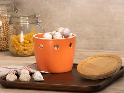Miniatura 9 de ONEMORE Porta ajos grande con tapa, recipiente de ajo cerámico de 5 pulgadas, porta ajos para mostrador, naranja