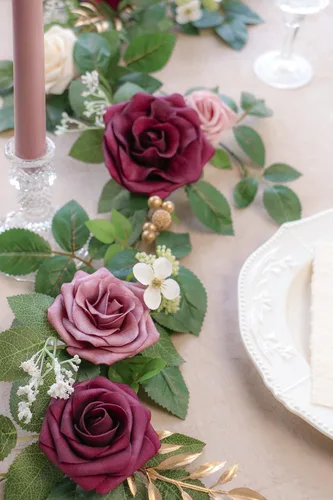 Miniatura 4 de PONATIA Guirnalda de Rosas Artificiales de Color Borgoña de 5 Pies Hecha a Mano, Flores Rosa Empolvado para Ceremonia de Boda, Guirnaldas de Telón