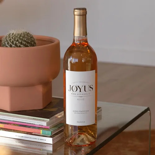 Miniatura 7 de JØYUS Vino Rosado Sin Alcohol, Vino Desalcoholizado Premiado Mejor de su Clase, Ligero y Refrescante, Bajo en Azúcar y Calorías, 750 ml (1 Botella)