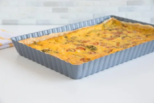 Miniatura 4 de Fox Run 44513 - Molde con fondo extraíble para tarta y quiche, 9 pulgadas, Metálico