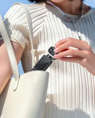 Miniatura 9 de Cámara de vlogging con lente giratoria de 180°, cámara de cuerpo de bolsillo con grabación de audio y video, batería de 7 horas, cámaras POV de mano