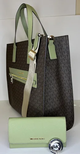Miniatura 4 de Michael Kors MICHAEL Michael Kors Kenly - Bolso grande NS con gancho grande para cartera triple a juego