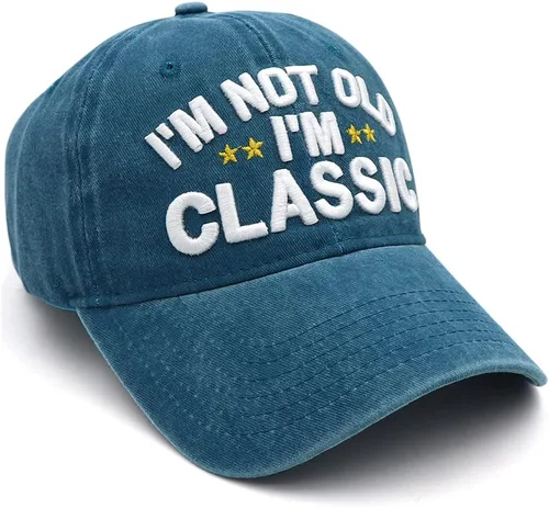 Miniatura 32 de Divertidos regalos de jubilación o cumpleaños sombreros para hombres y mujeres, gorra de béisbol clásica I'm Not Old Regalos para papá, abuelo