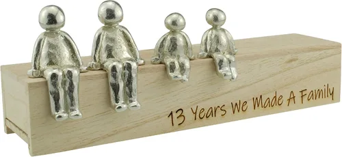 Miniatura 6 de Idea para el 13º aniversario – 13 años hicimos un adorno de metal familiar – Elige tu combinación familiar (1 niño)