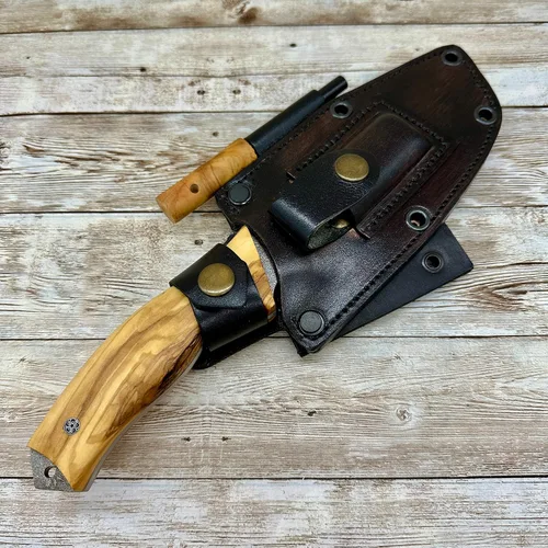 Miniatura 8 de CUCHILLO DE CAZA CON FUNDA, CUCHILLO DE CAZA CON MANGO DE OLIVA, CUCHILLA DE ACERO N690, FUNDA DE CUERO ORIGINAL Y VARILLA FERRO