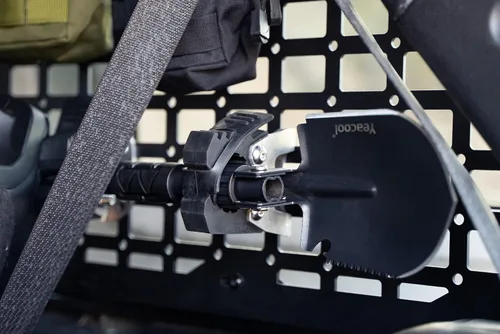 Miniatura 6 de DV8 Offroad Paneles de almacenamiento Molle para ventana trasera para Jeep Wrangler JL 2018-2023 de 4 puertas Incluye paneles laterales