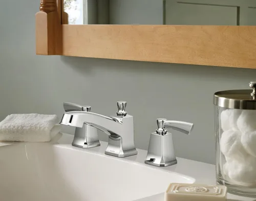 Miniatura 2 de Grifo de lavabo de baño Moen Conway cromado de dos manijas extendido con válvula incluida, 84926