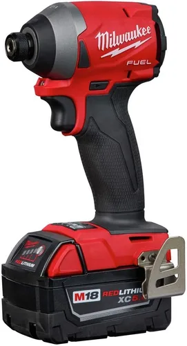 Miniatura 4 de El kit combinado de combustible Milwaukee 2997-23 incluye Sawzal alternativo de impacto de taladro