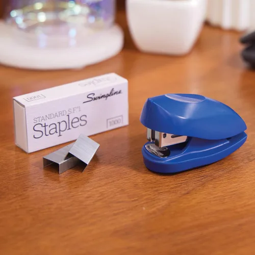 Miniatura 2 de Swingline - Minigrapadora, capacidad para 12 hojas Azul
