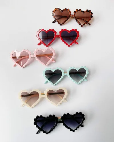 Miniatura 4 de BULINGNA Gafas de sol con forma de corazón anti-UV, para niños, para fiestas, fotografía, al aire libre, playa, 1-8T