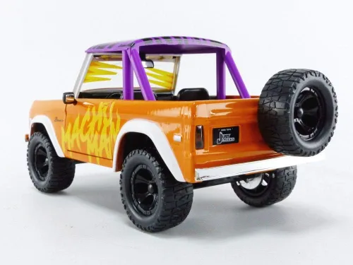 Miniatura 4 de Jada Toys WWE 1:24 1973 Ford Bronco - Coche fundido a presión con figura de Macho Man Randy Savage de 2.75 pulgadas, juguetes para niños y adultos