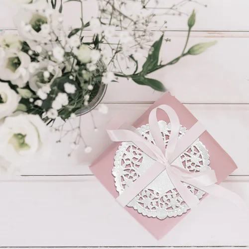 Miniatura 3 de Tapones de encaje de papel redondo blanco (paquete de 100) fabricados en Canadá (4 pulgadas)