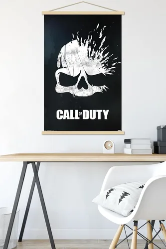 Miniatura 5 de Trends International Call of Duty - Póster de pared de calavera, 22.375 x 34 pulgadas, paquete de impresión premium y colgador de madera de haya