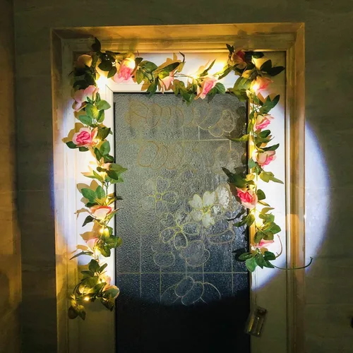Miniatura 7 de Guirnalda de luces artificiales de vid de rosas de 7.5 pies, funciona con pilas, guirnalda de rosas para San Valentín, boda, dormitorio, fiesta