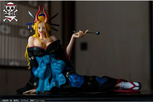 Miniatura 2 de Figura Ichibansho – Una pieza – Negro.Maria (Glitter of Ha), estatua coleccionable de Bandai Spirits