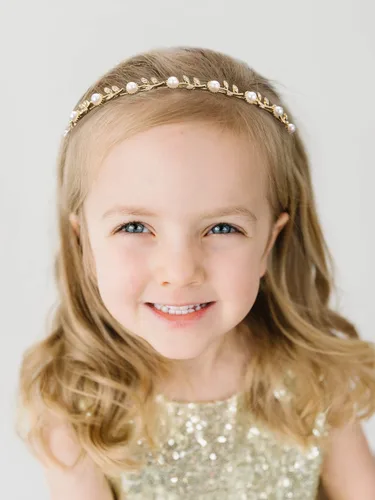 Miniatura 4 de SWEETV Diadema para niña de flores, perla para niñas, accesorios para el cabello de princesa, para fiesta de cumpleaños, primera comunión