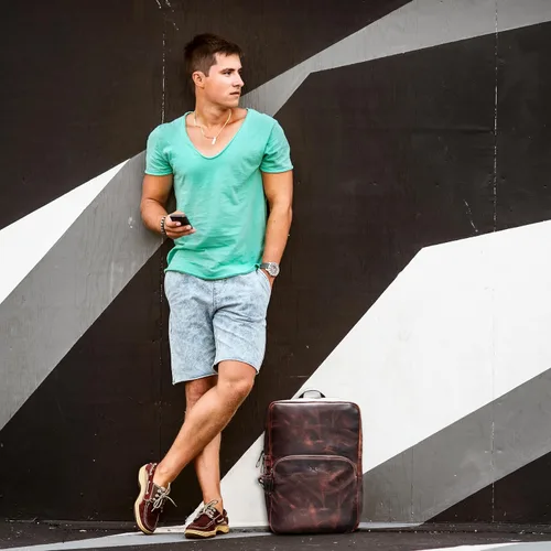 Miniatura 7 de Mochila de cuero hecha a mano para hombres y mujeres, bolsa para laptop de 15.6 pulgadas, cuero genuino, estilo retro, casual, para universidades