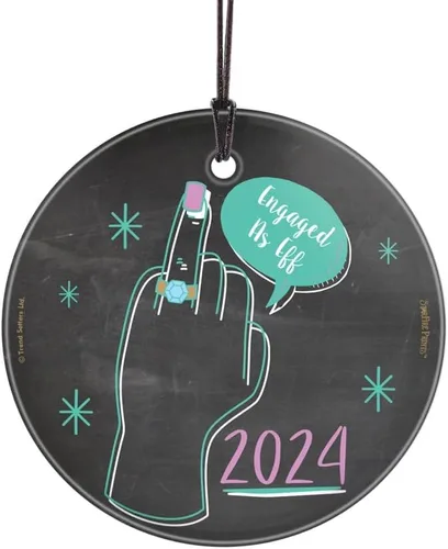 Miniatura 8 de Nuestro primer adorno de Navidad comprometido 2025 colgante de vidrio estampado – decoración rústica personalizada de corazones de granja – Círculo