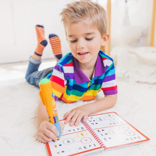 Miniatura 9 de Educational Insights Hot Dots Numberblocks - Libro de trabajo números del 1 al 10 con bolígrafo interactivo, más de 75 actividades, regalo