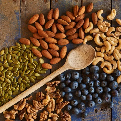 Miniatura 5 de Lark Ellen Farm Mezcla de frutos secos y semillas dulces y salados, bolsas de mezcla de frutos secos sin gluten, aperitivos saludables sin granos