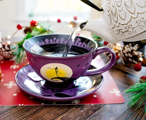 Miniatura 6 de Disney The Nightmare Before Christmas Spiral Hill - Taza de té y platillo de cerámica Juego de fiesta de té para café, expreso, moca