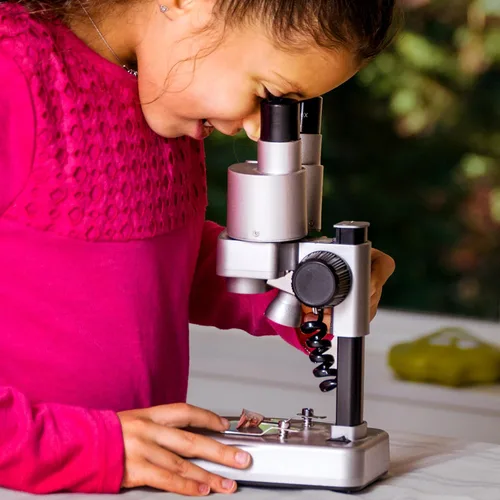 Miniatura 2 de Microscopio de laboratorio de National Geographic con más de 50 accesorios