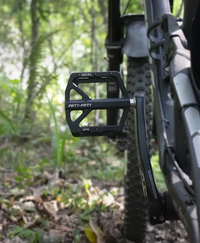 Miniatura 7 de FIFTY-FIFTY Pedales de bicicleta de montaña, pedales planos antideslizantes y de aleación de aluminio, rodamiento sellado de 9/16 pulgadas