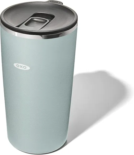 Miniatura 14 de OXO Strive - Vaso aislado de 24 onzas con tapa deslizante, cobalto oscuro