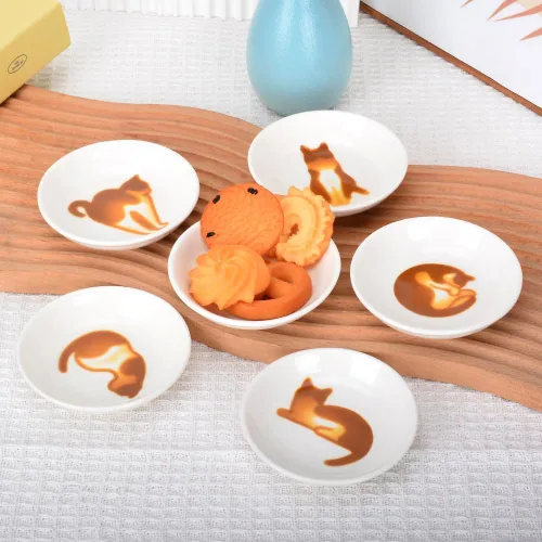 Miniatura 2 de Lindos platos de cerámica para salsas laterales de gato, mini plato de condimentos en forma de corazón, cuenco para sushi y soja, platillos