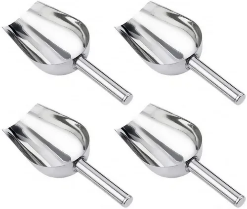 4 cucharas pequeñas de acero inoxidable, cucharas medidoras pequeñas de 3 onzas para hielo, azúcar, frijoles mungados, arroz y alimentos para