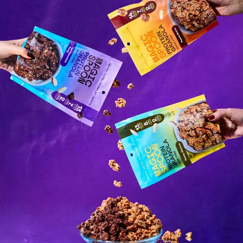 Miniatura 6 de Magic Spoon Granola proteica - Granola alta en proteínas, apta para dieta cetogénica, baja en azúcar, sin granos, desayuno saludable o aperitivo