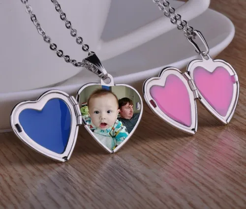 Miniatura 6 de Infinite U grabado mariposa corazón abierto foto medallón colgante de acero inoxidable para niñas y mujeres (permite grabar tus propias palabras)
