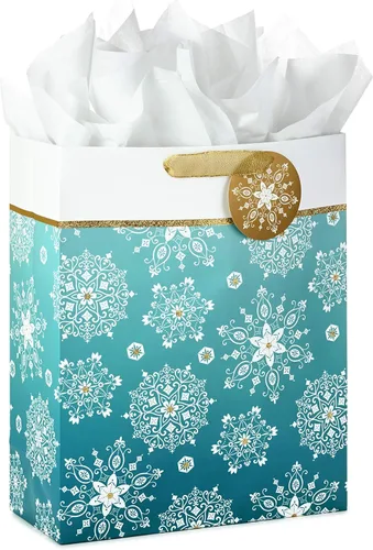 Hallmark Bolsa de regalo extra grande de 15 pulgadas con papel de seda (azul azulado y dorado, copos de nieve) para Hanukkah, solsticio de invierno,
