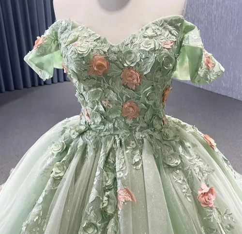 Miniatura 4 de Mauuwy Vestidos de quinceañera de flores florales de encaje de princesa, vestido de baile de tul brillante hinchado dulce 16 vestidos para fiesta